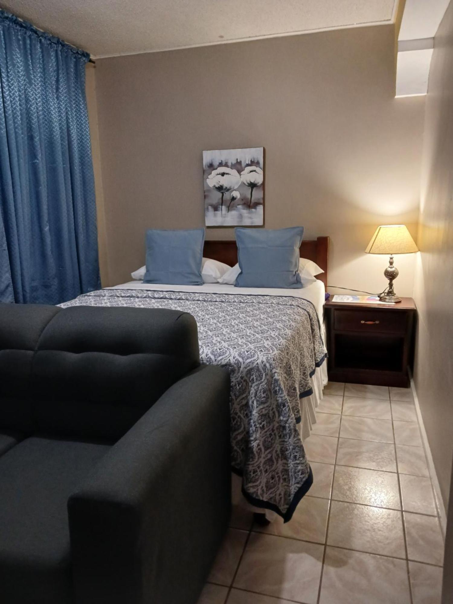 Ultimate Freedom Bed And Breakfast Santa Cruz ภายนอก รูปภาพ